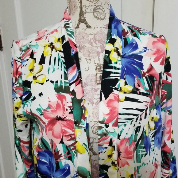 Forever 21 Long Open Blouse - Picture 2 of 7